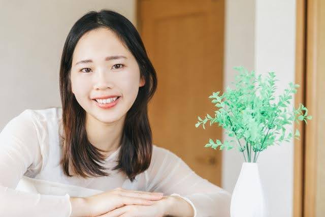 知っておくと安心!インビザラインで「ゴムかけ」をするときの注意点